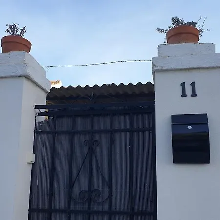 Adosado Acogedor En La Canada Con Piscina Privada בית נופש *
